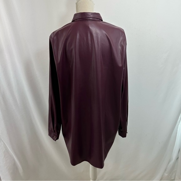 HUE Women's Burgundy Button-Down Shirt - Picture 4 of 9
